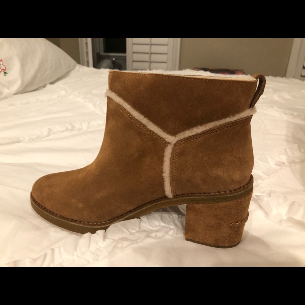 Ugg dress boots size 9
